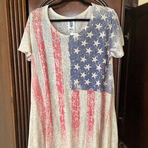 VOCAL Size M Short Sleeve Top NWT
